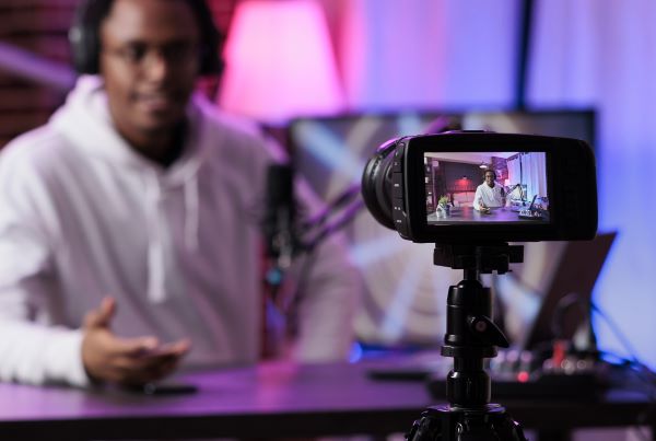 Edição de Vídeos Profissionais para Redes Sociais